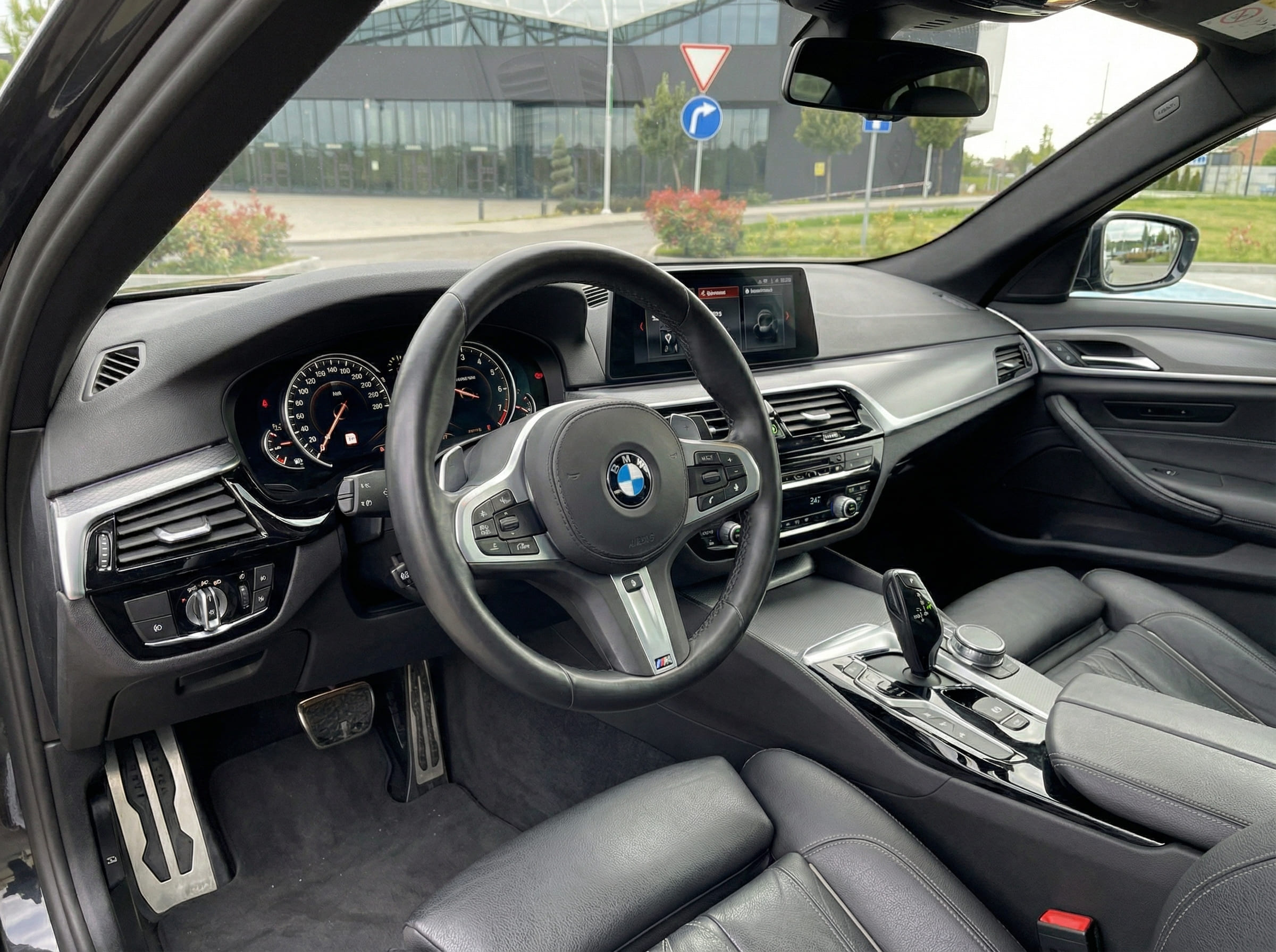 BMW 520d X-Drive G30 rest