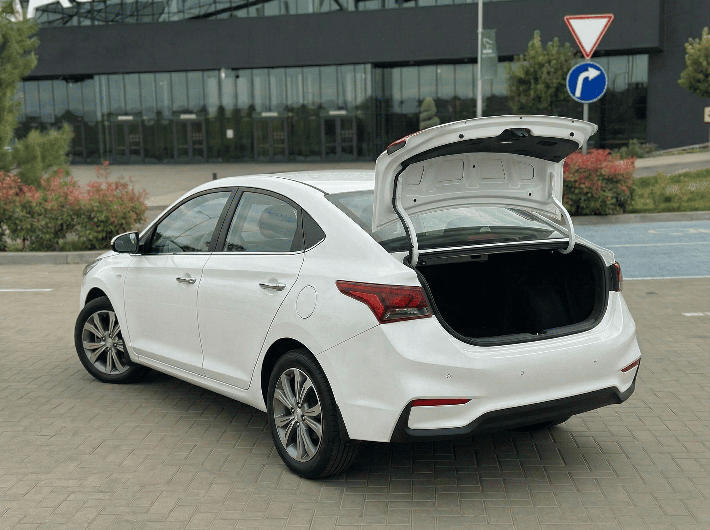 Hyundai Solaris II 1.4