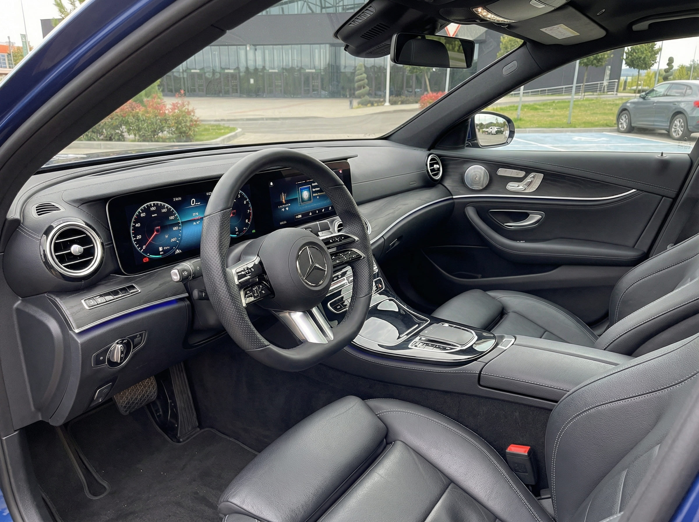 Mercedes-Benz E220d 4MATIC AMG rest