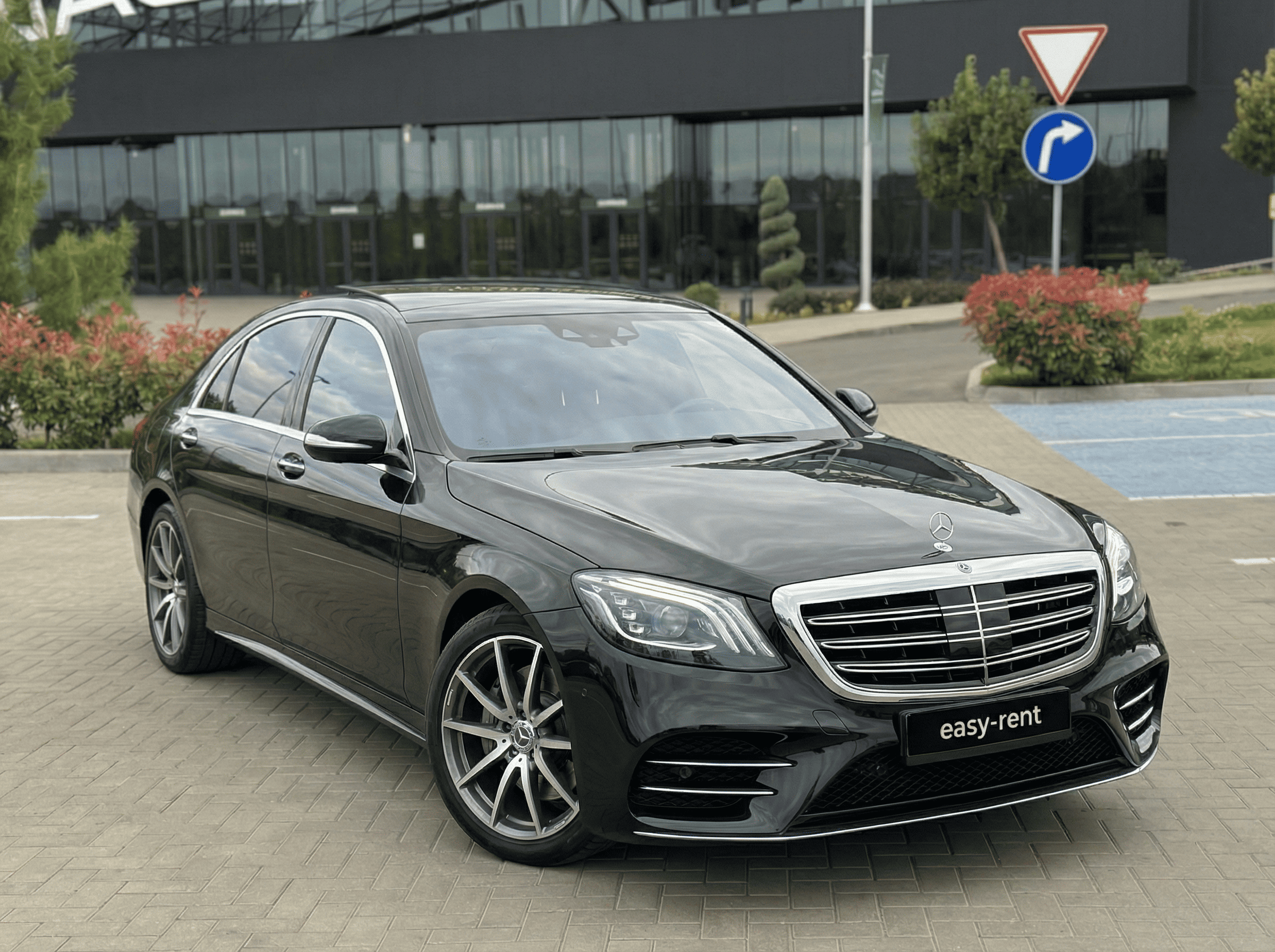 Chirie Mercedes-Benz S W222