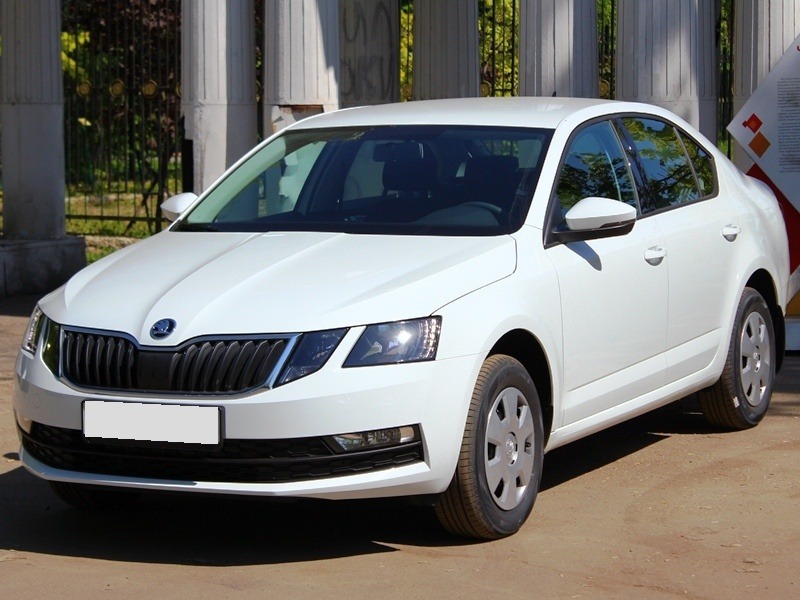 Chirie Skoda Octavia III