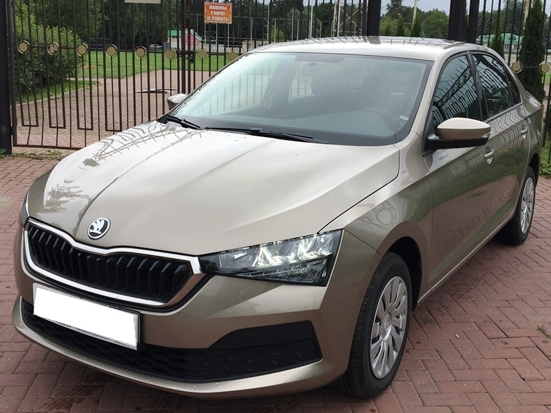 Chirie Skoda Rapid rest.