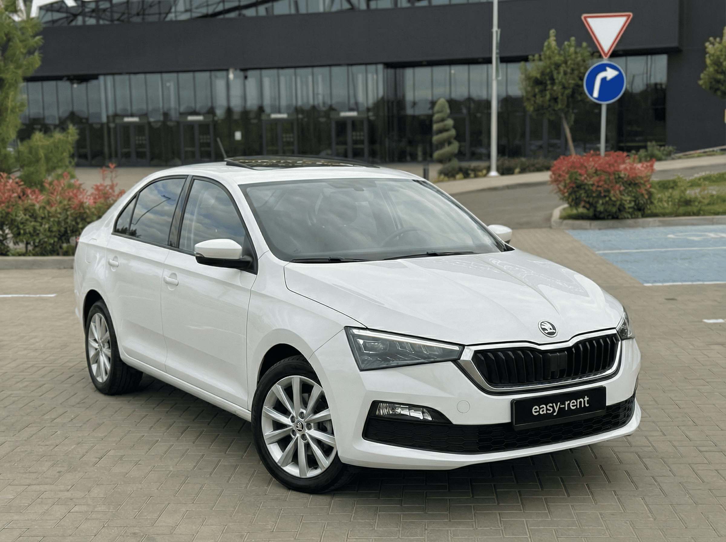Skoda Rapid rest.
