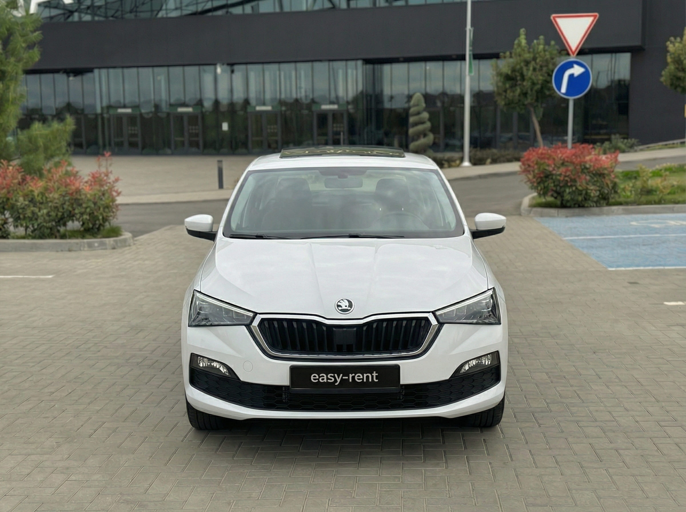 Skoda Rapid rest.