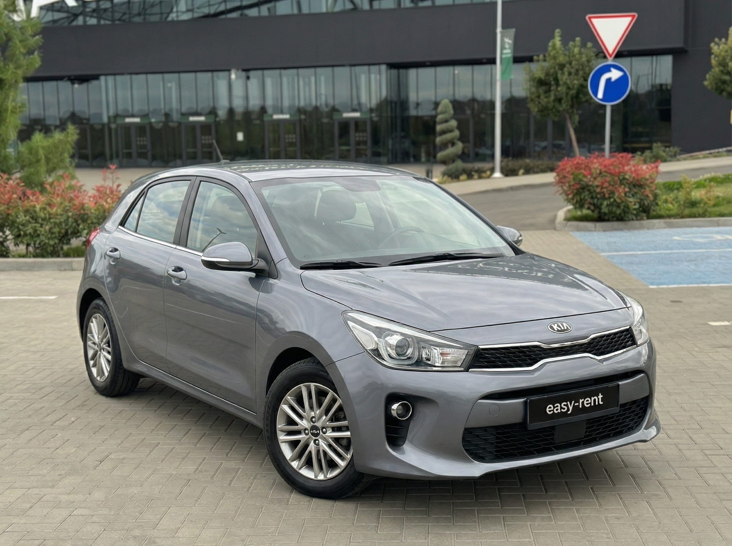 Kia Rio IV 1.6 AT Luxe