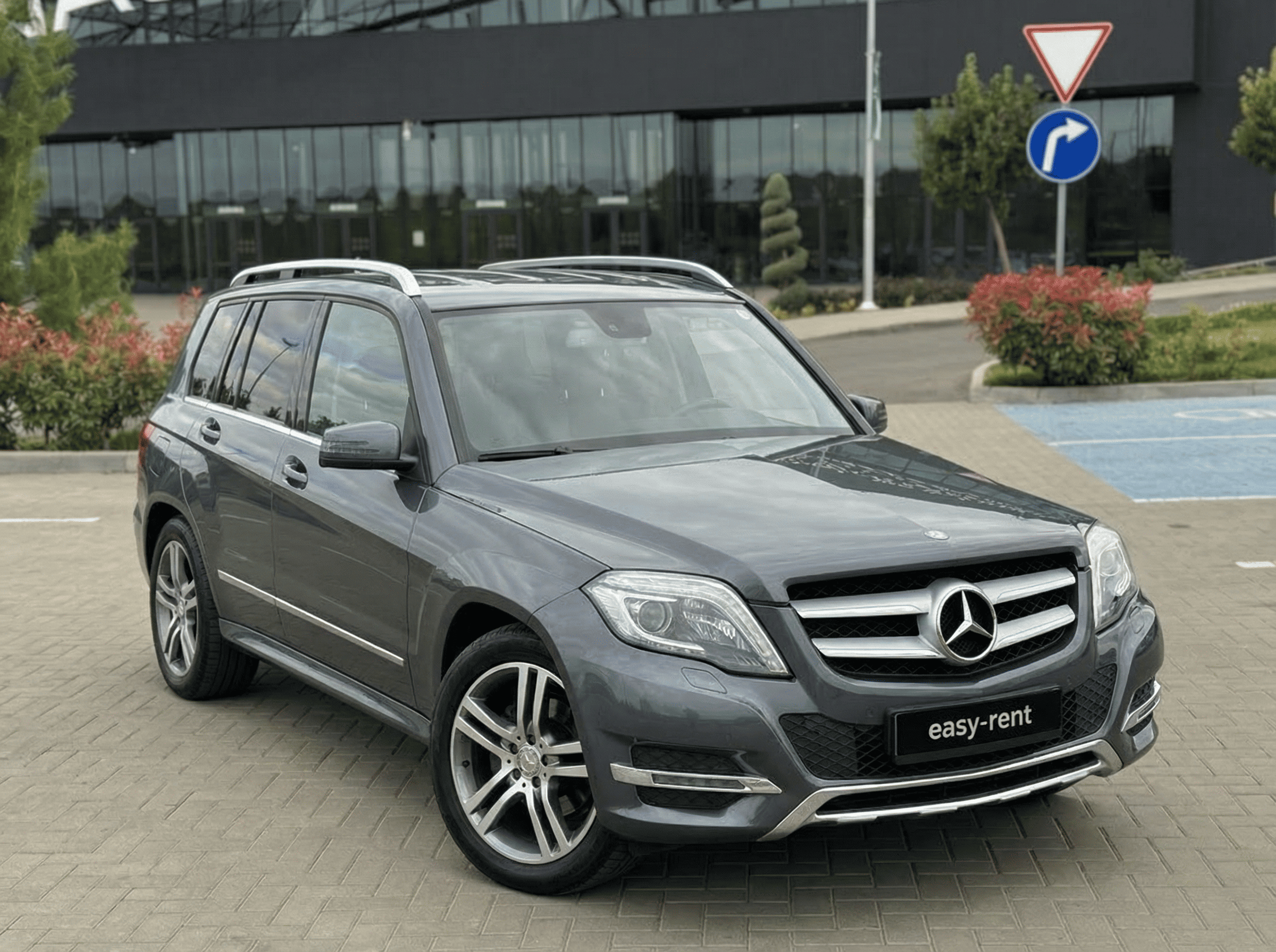 Chirie Mercedes-Benz GLK 250d
