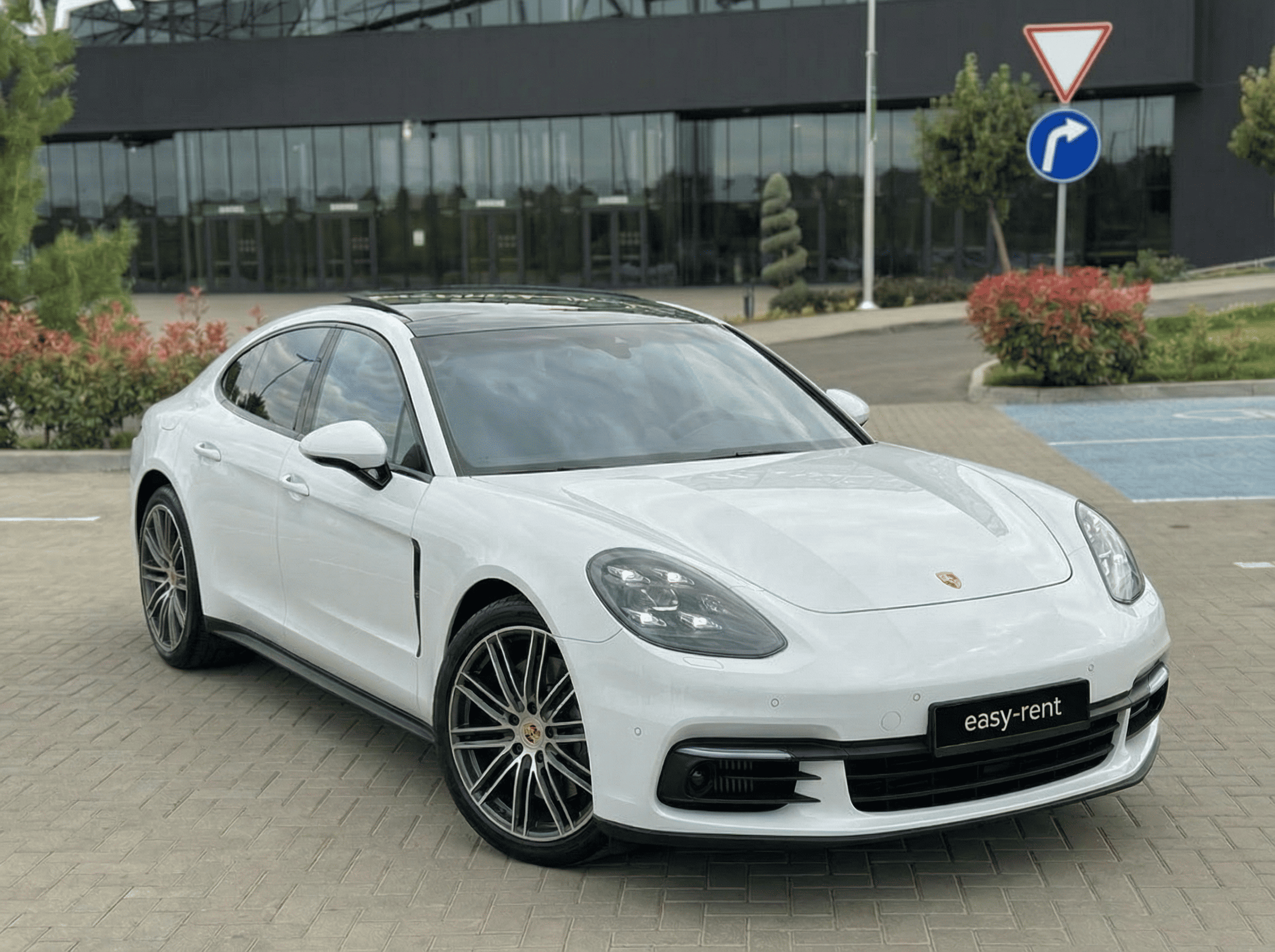 Chirie Porsche Panamera